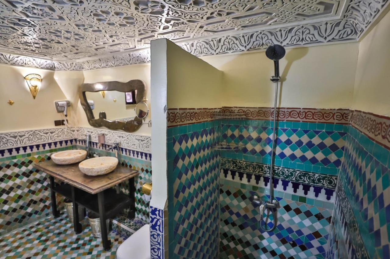 Riad Farouzi Fes Exterior photo