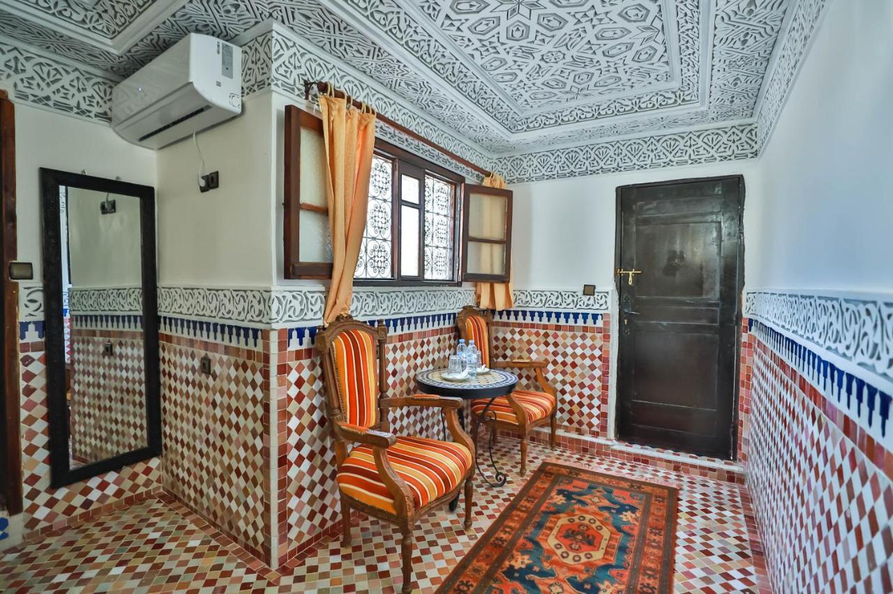 Riad Farouzi Fes Exterior photo