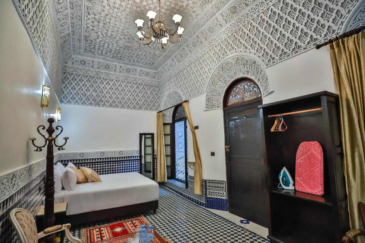 Riad Farouzi Fes Exterior photo